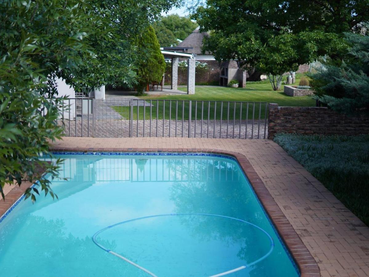 Aloes Guest House 62 On Meintjies Middelburg  Luaran gambar